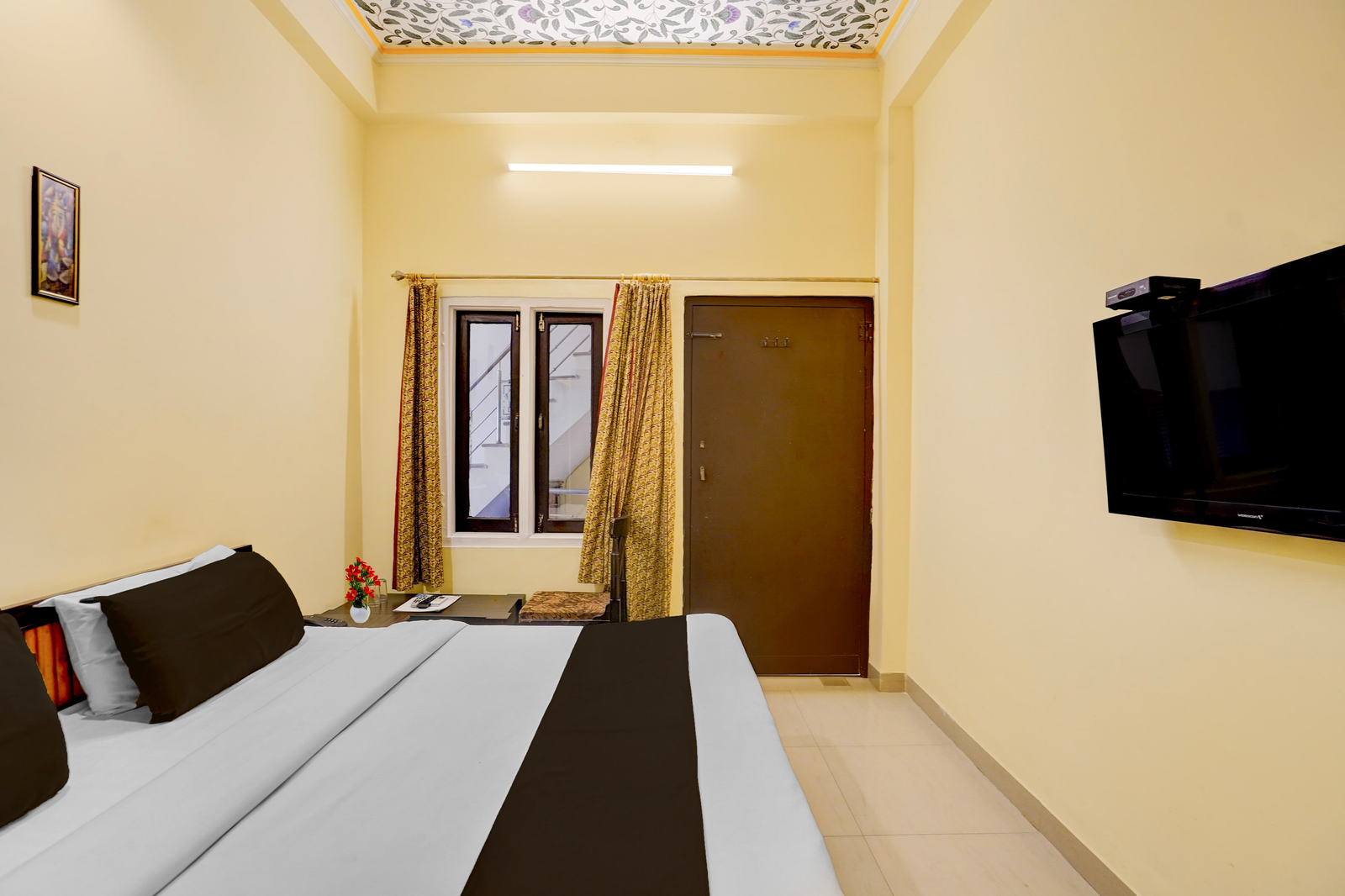 collection o rajiv gandhi museum ranthambore formerly hotel haveli