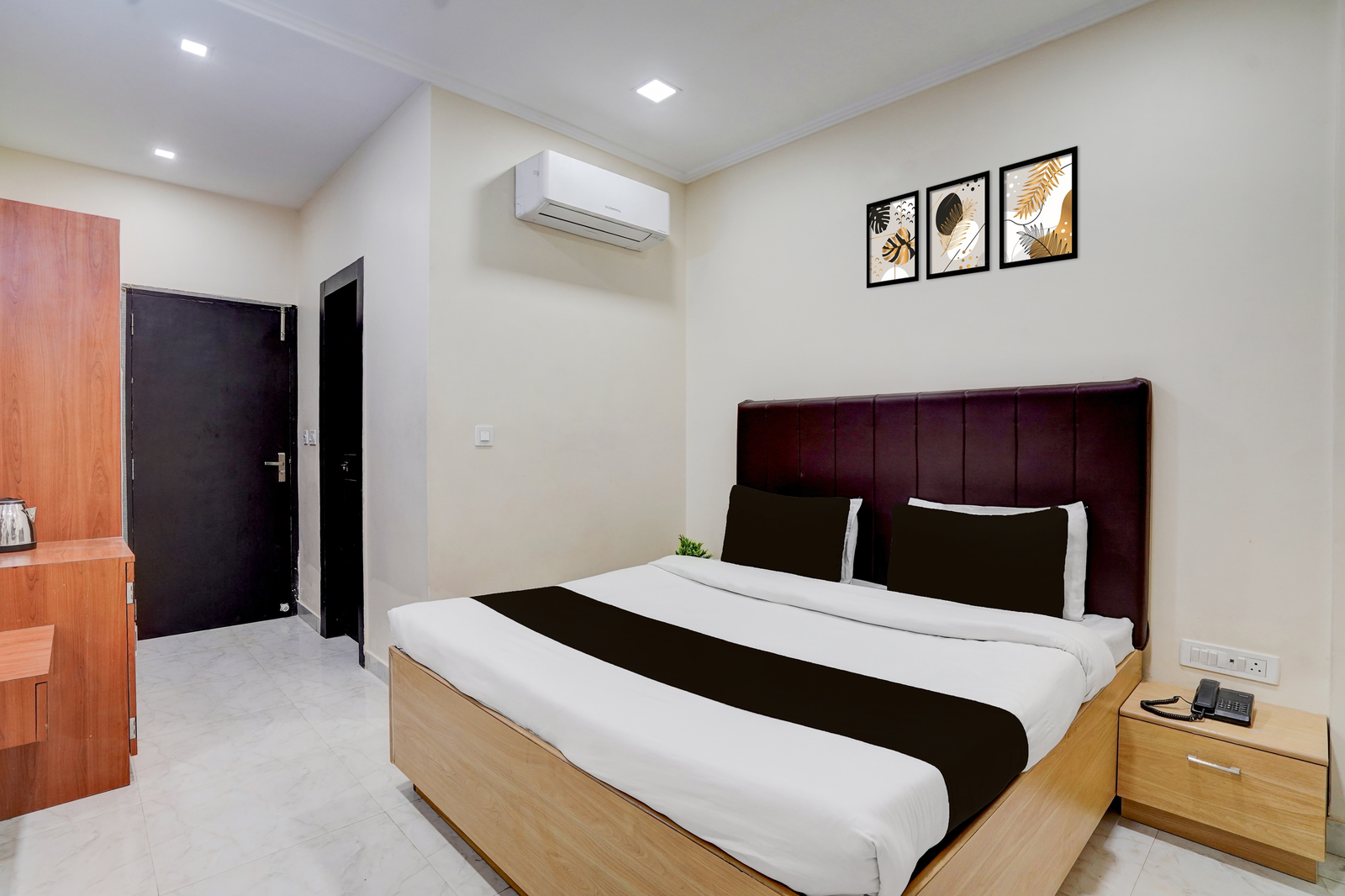 townhouse jodhpur cantt railway junction formerly nirmala palace