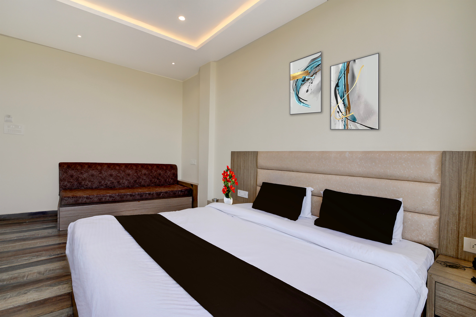 super townhouse mahamrityunjay dwar ujjain formerly hotel prakash