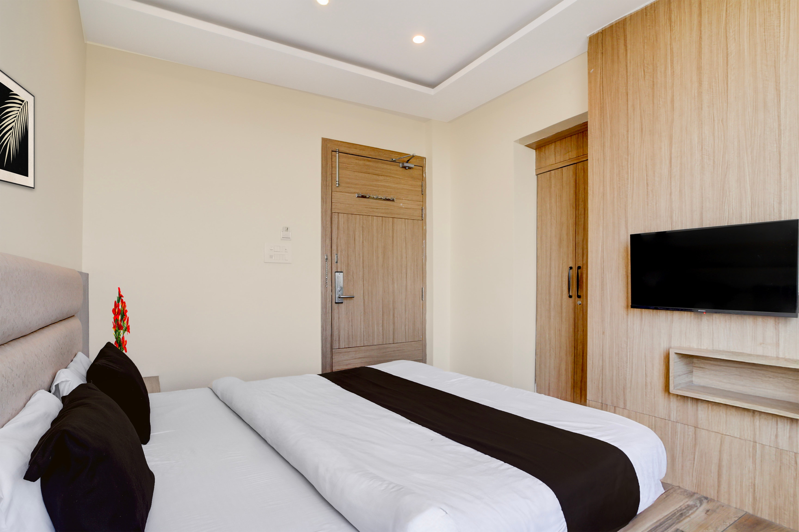 super townhouse mahamrityunjay dwar ujjain formerly hotel prakash