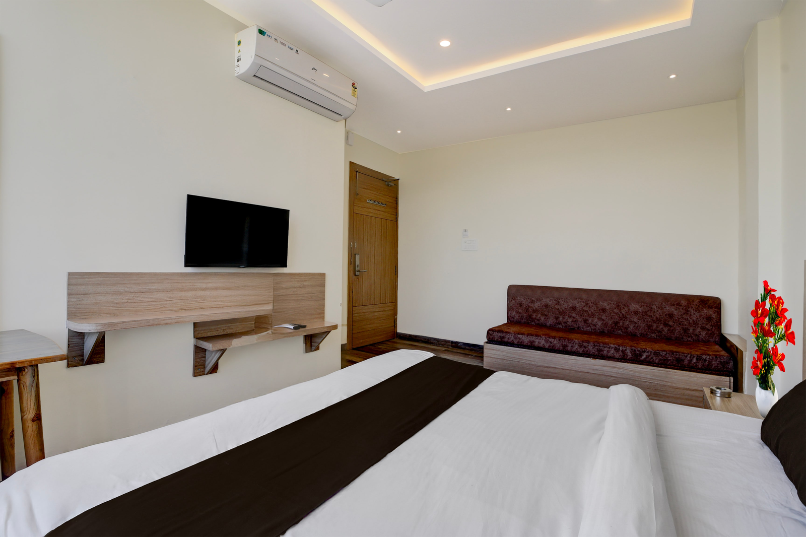 super townhouse mahamrityunjay dwar ujjain formerly hotel prakash