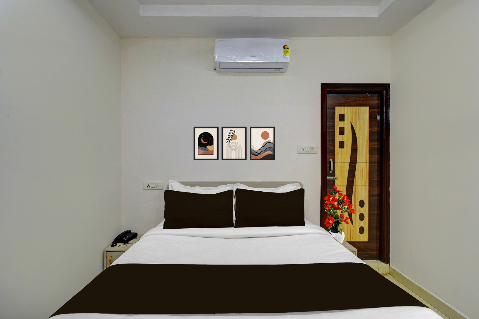 super collection o white field road hyderabad formerly ayaan signature suites