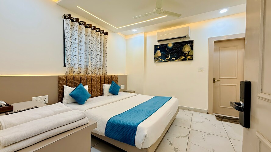 hotel tavooza formely kreston height