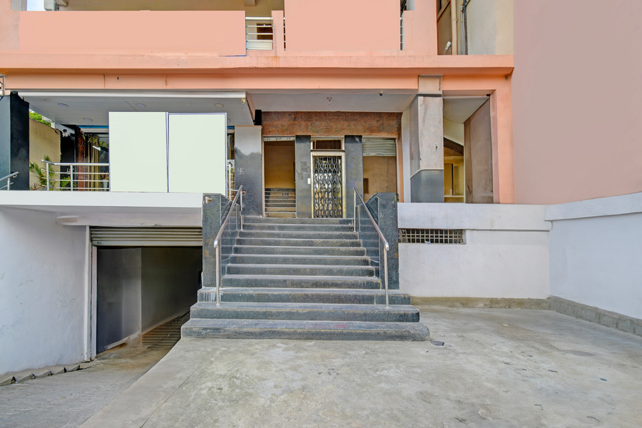 Hotel O Priyadarshini Park Formerly Everest Inn,,3 star