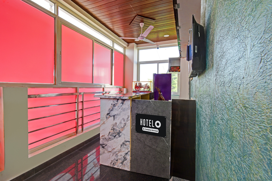 hotel o priyadarshini park formerly everest inn