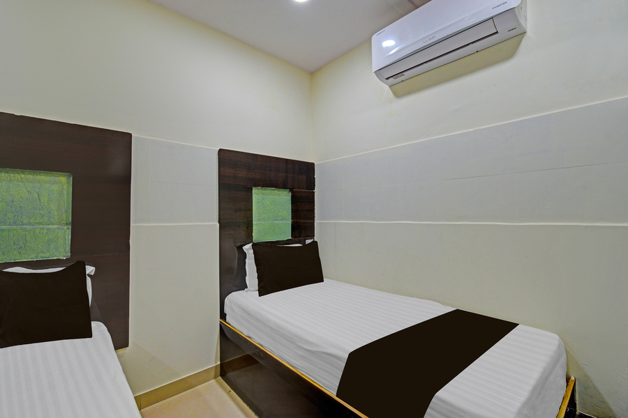 hotel o priyadarshini park formerly everest inn