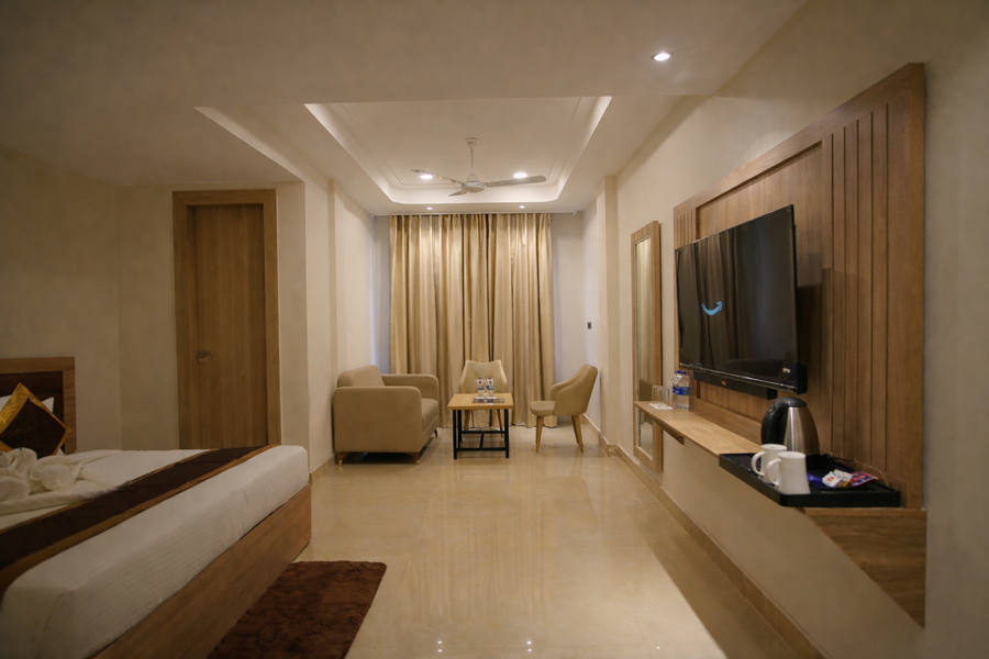 cozzet royale kanpur