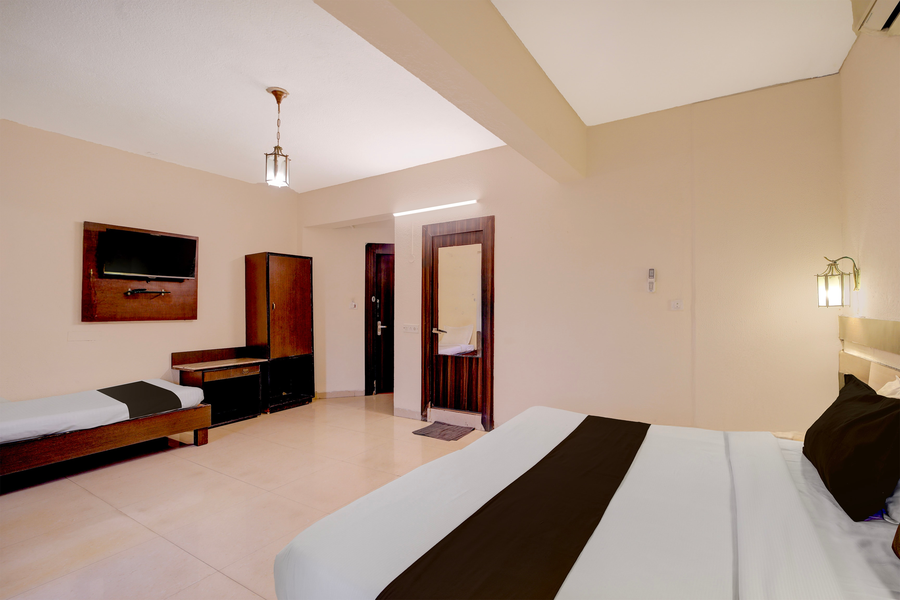 super townhouse gandhi medical college bhopal formerly hotel shagun