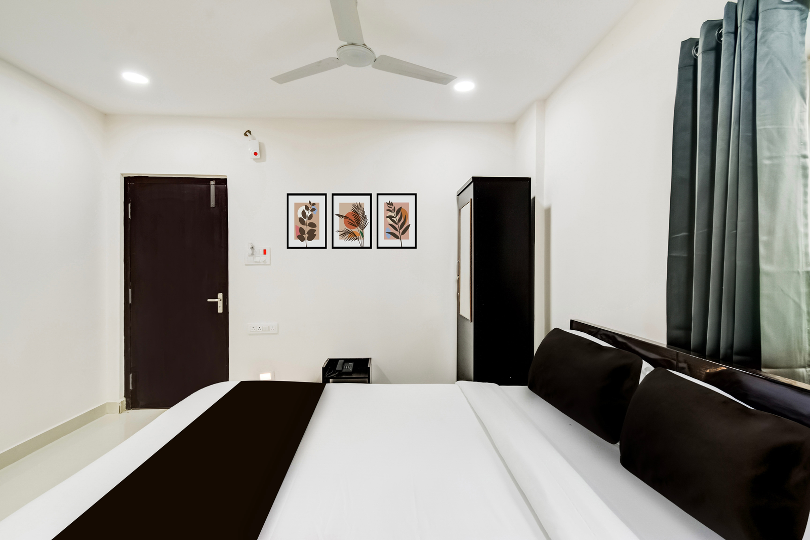 super townhouse golden temple manikonda