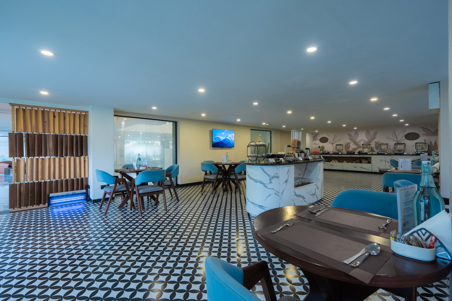 Hotel Limon Sector 45,Sector 45,4 star