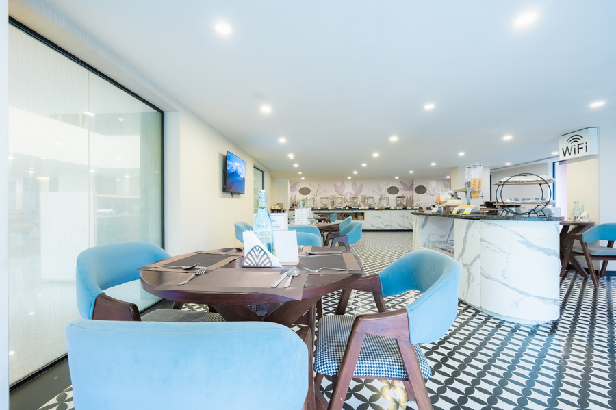 hotel limon sector 45