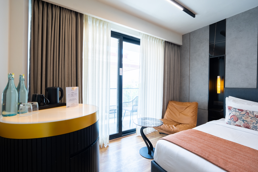 hotel limon sector 45