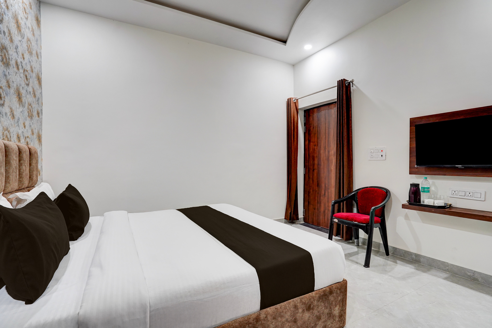 hotel o civil lines bareilly formerly neelam inn