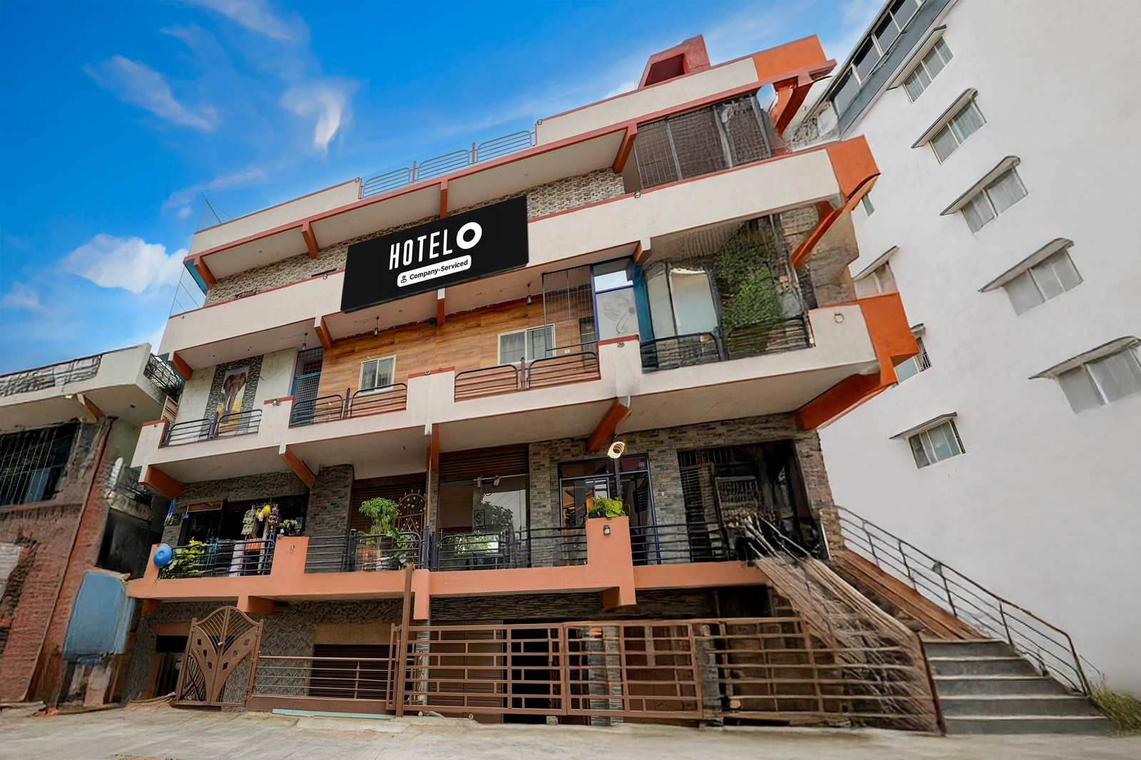 super hotel o madavara metro station formerly aps heritage