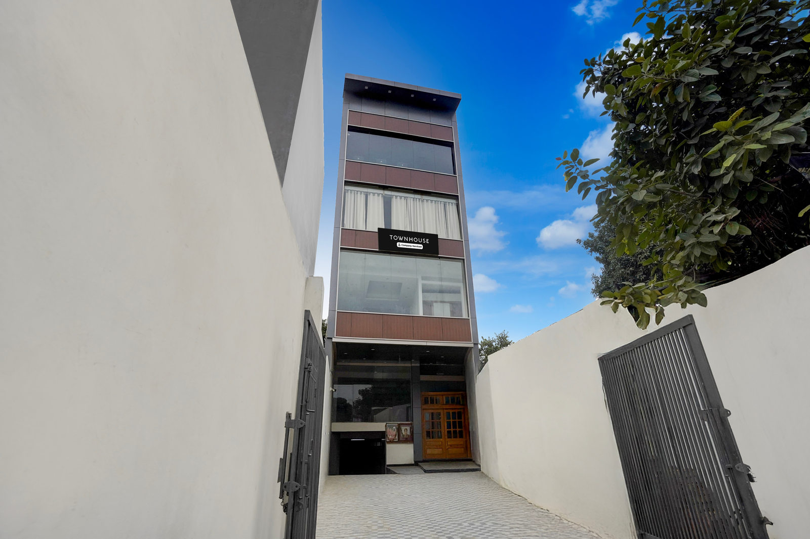 super townhouse varanasi city station formerly s kumar inn