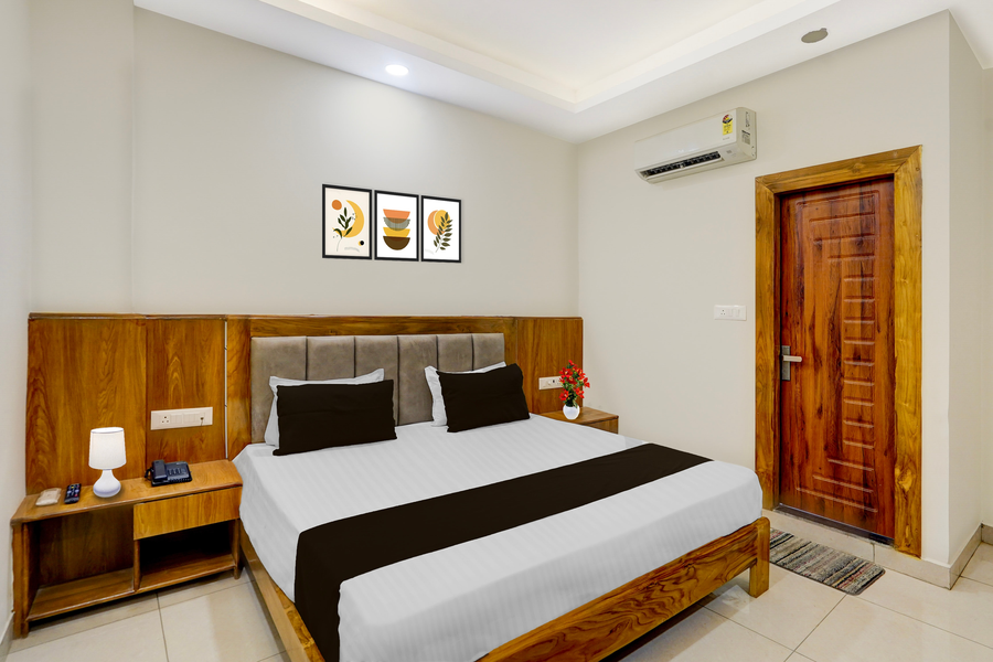super townhouse varanasi city station formerly s kumar inn