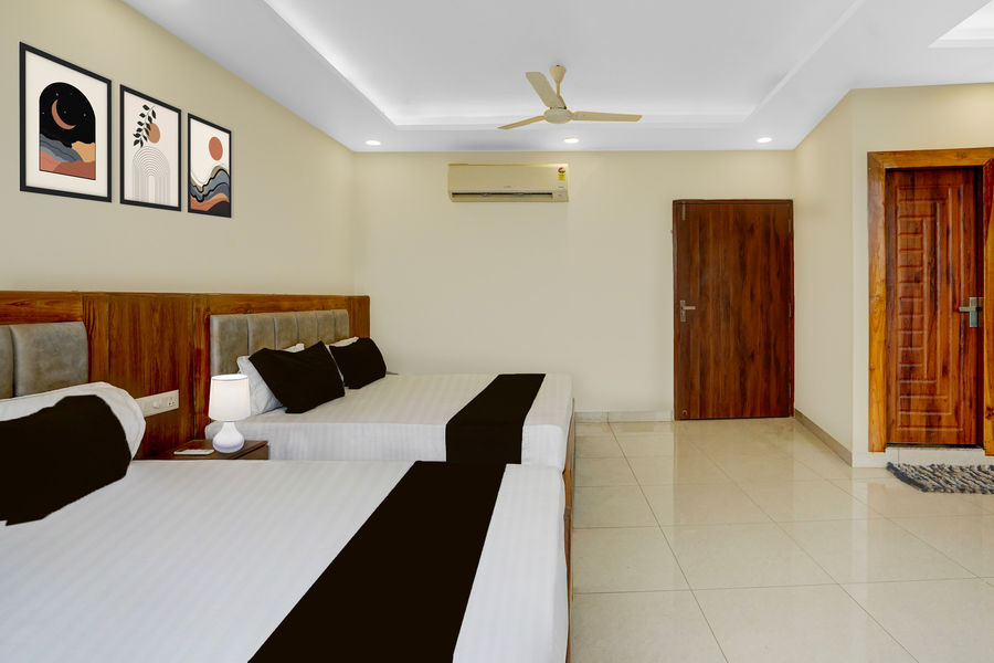 super townhouse varanasi city station formerly s kumar inn
