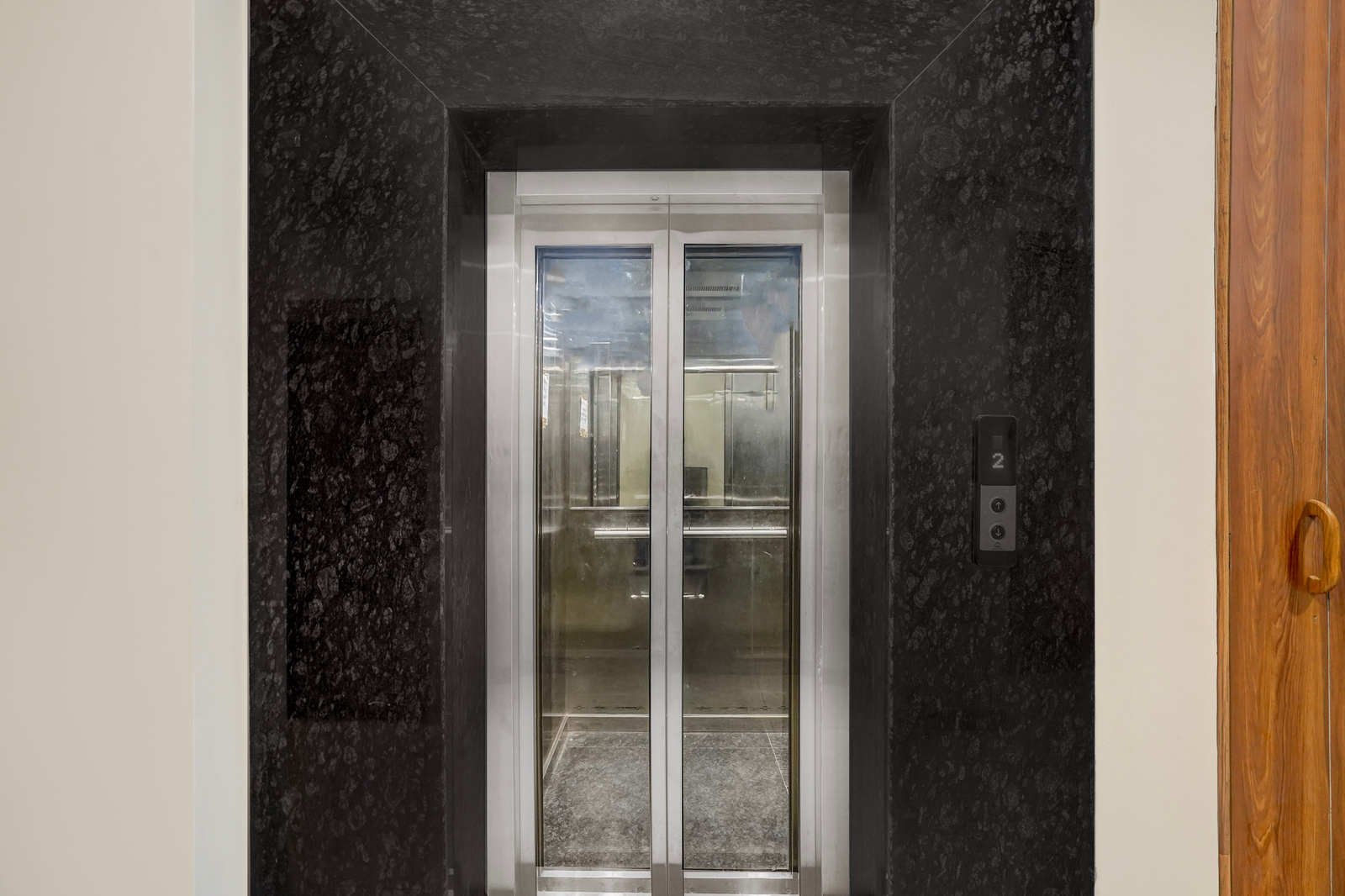 super townhouse varanasi city station formerly s kumar inn