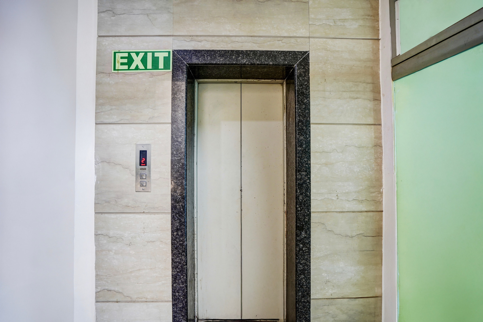 hotel o prayagraj central railway junction formerly shantila inn