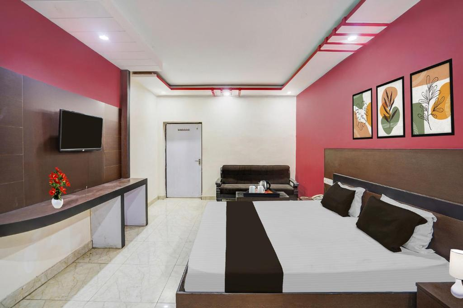 hotel o prayagraj central railway junction formerly shantila inn