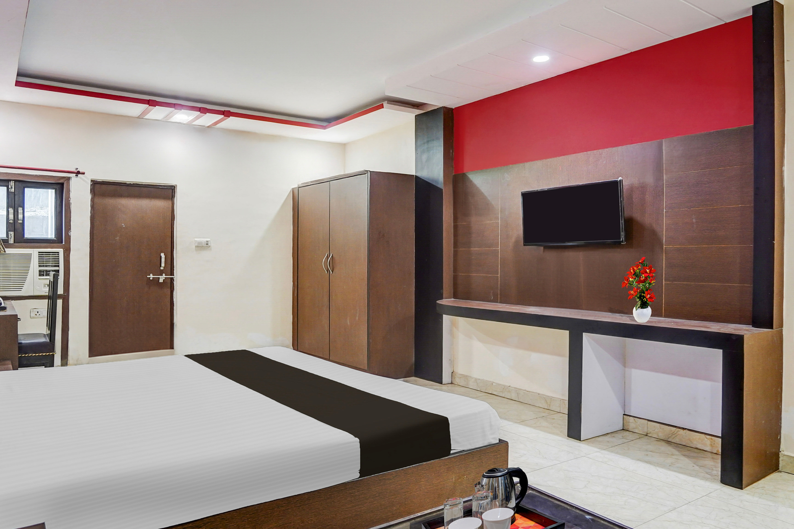 hotel o prayagraj central railway junction formerly shantila inn