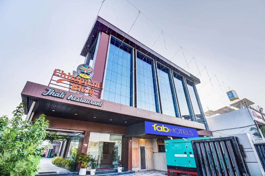 Fabhotel Prime Chhappan,,3 star