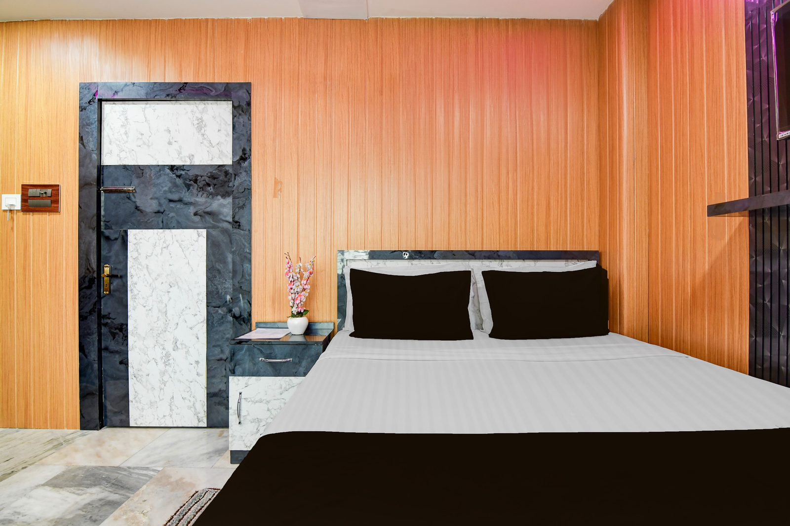 collection o new jalpaiguri railway station formerly prince lodge