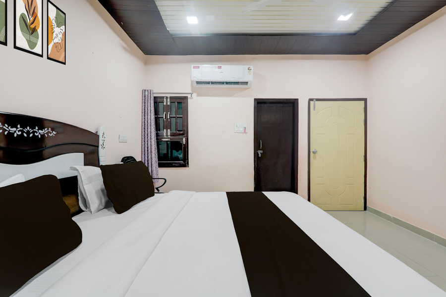 hotel o shri buddheshwar temple lucknow