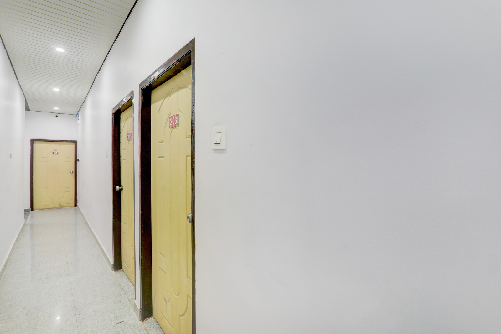 hotel o shri buddheshwar temple lucknow