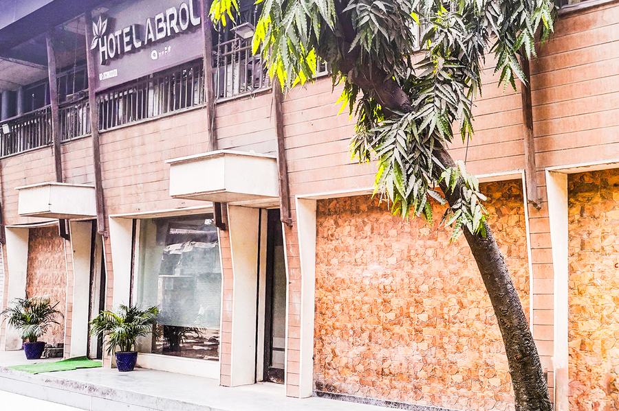 fabhotel abrol suites