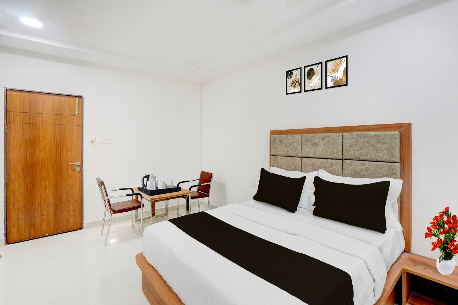 super townhouse oak public garden hanamkonda formerly vishnu grand