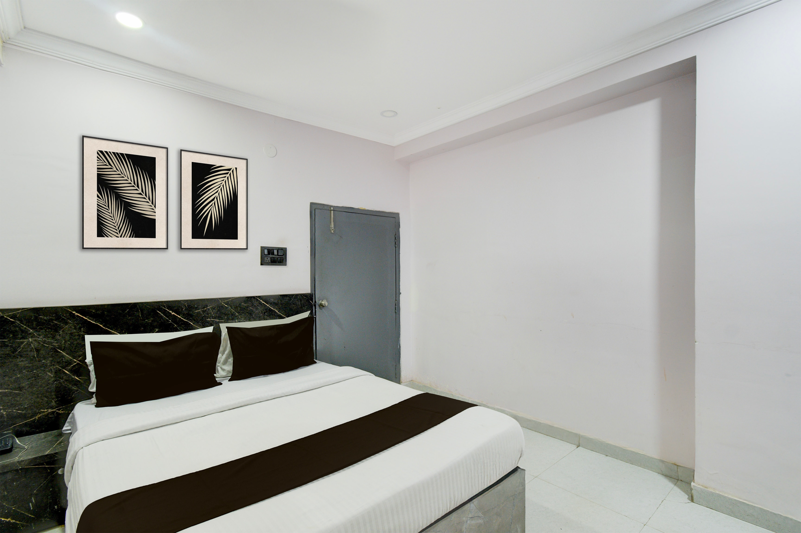 super collection o karmanghat bus terminal hyderabad formerly hotel chirag stays