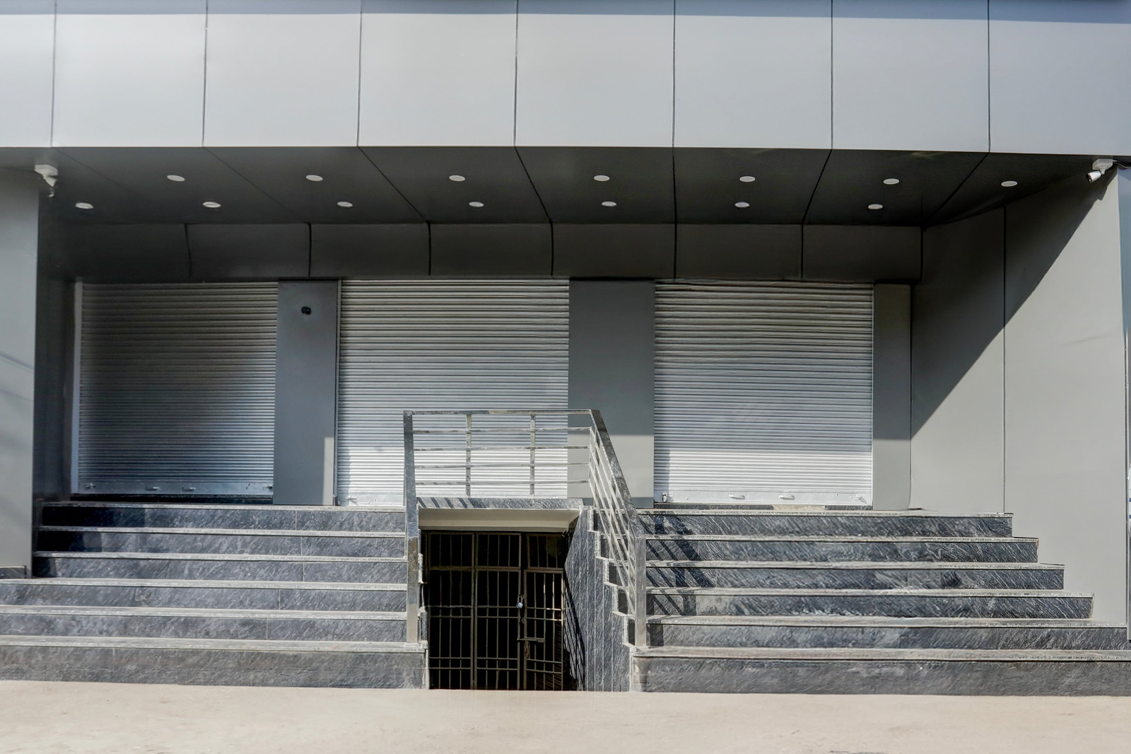 Super Townhouse Vishwanath Temple Varanasi,,4 star