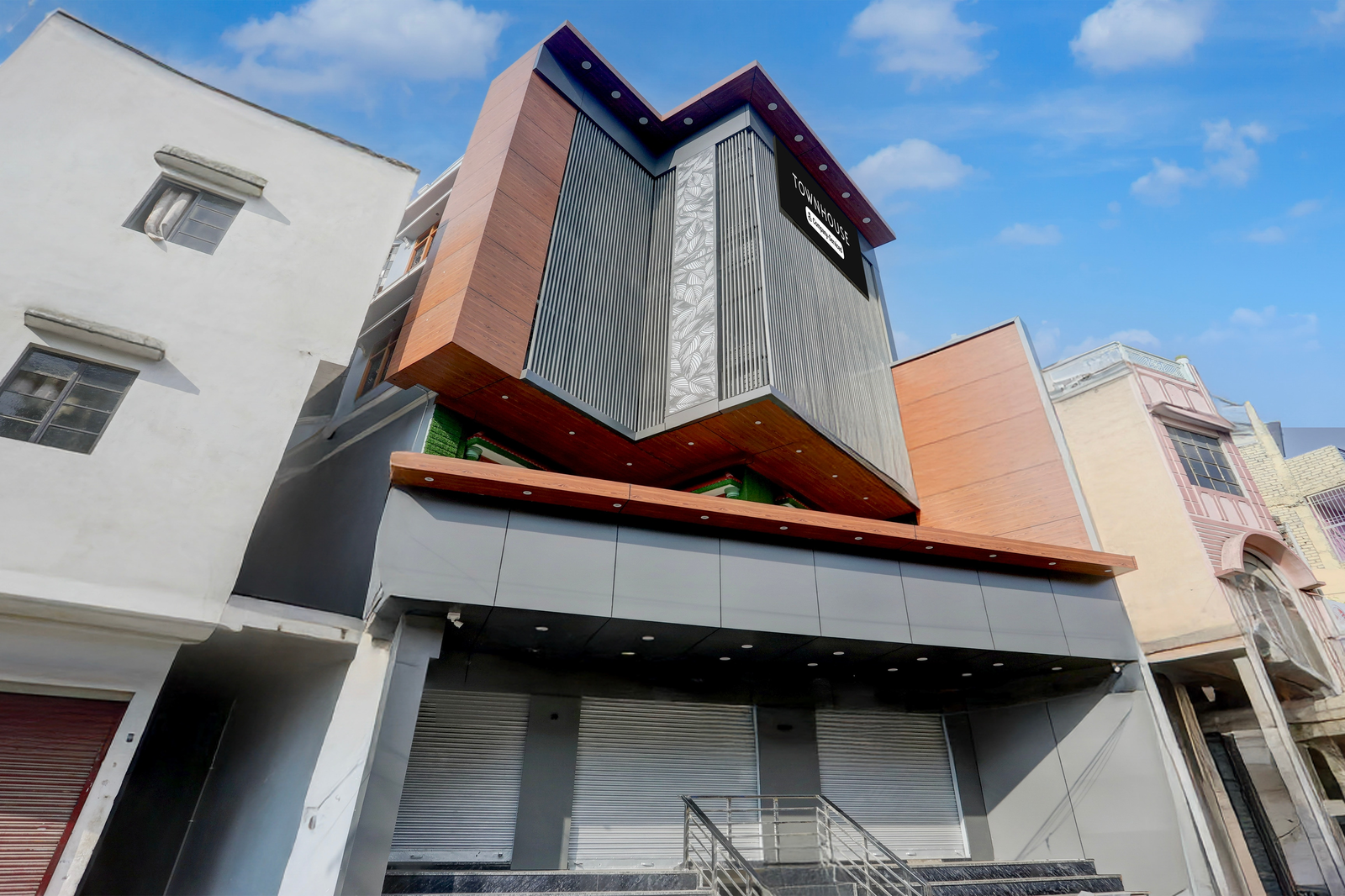 super townhouse vishwanath temple varanasi