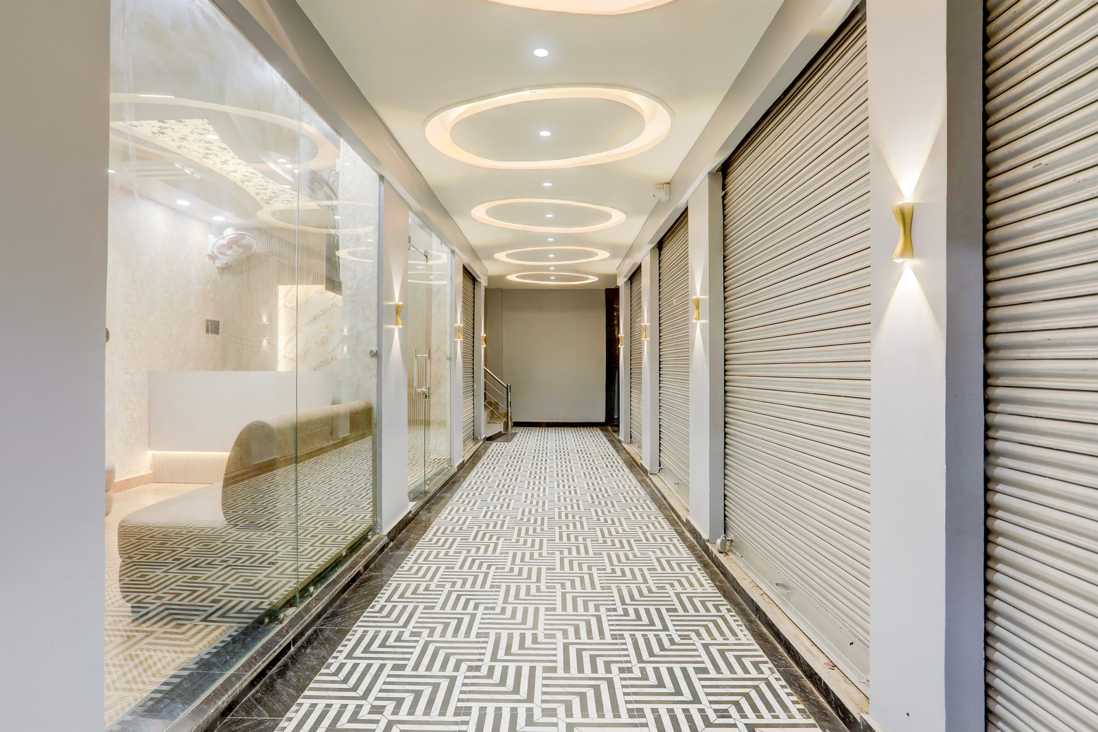 super townhouse vishwanath temple varanasi