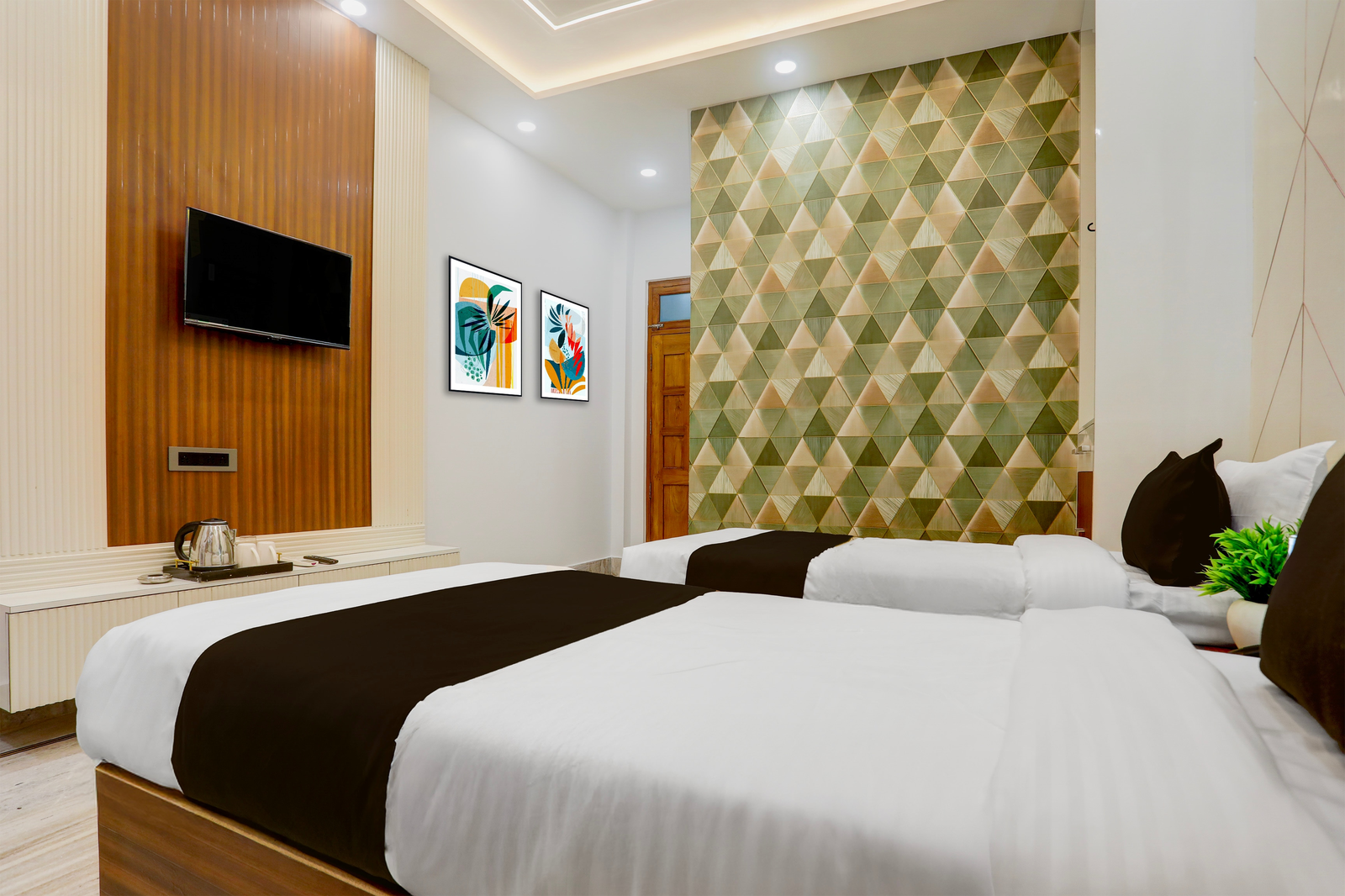 super townhouse vishwanath temple varanasi