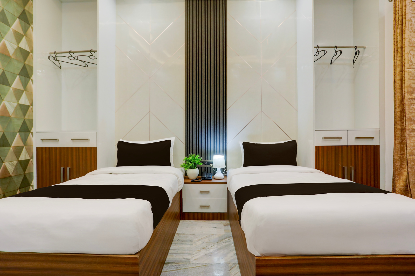 super townhouse vishwanath temple varanasi