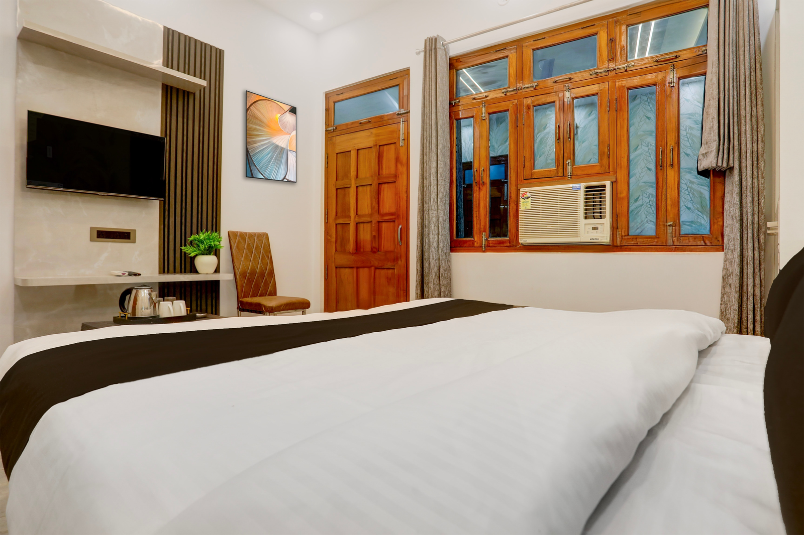 super townhouse vishwanath temple varanasi