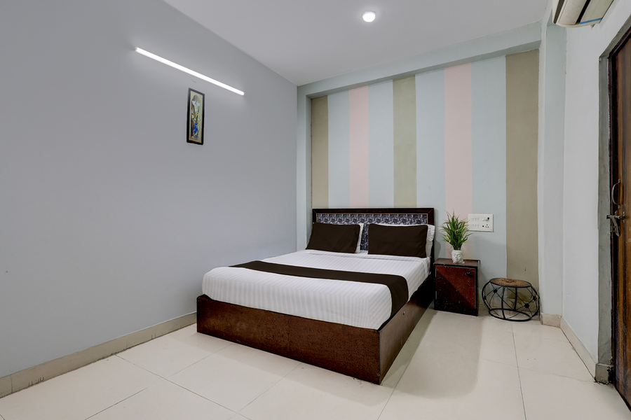 super hotel o dadri main road greater noida