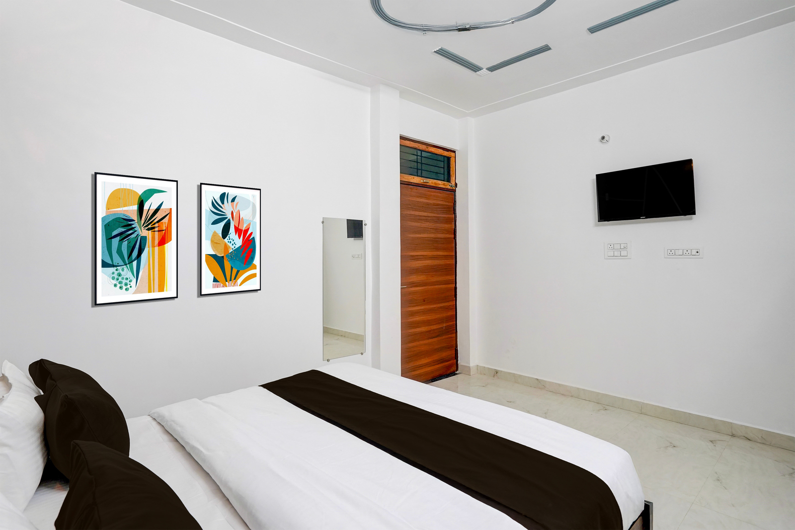 hotel o chandrika devi crossway lucknow