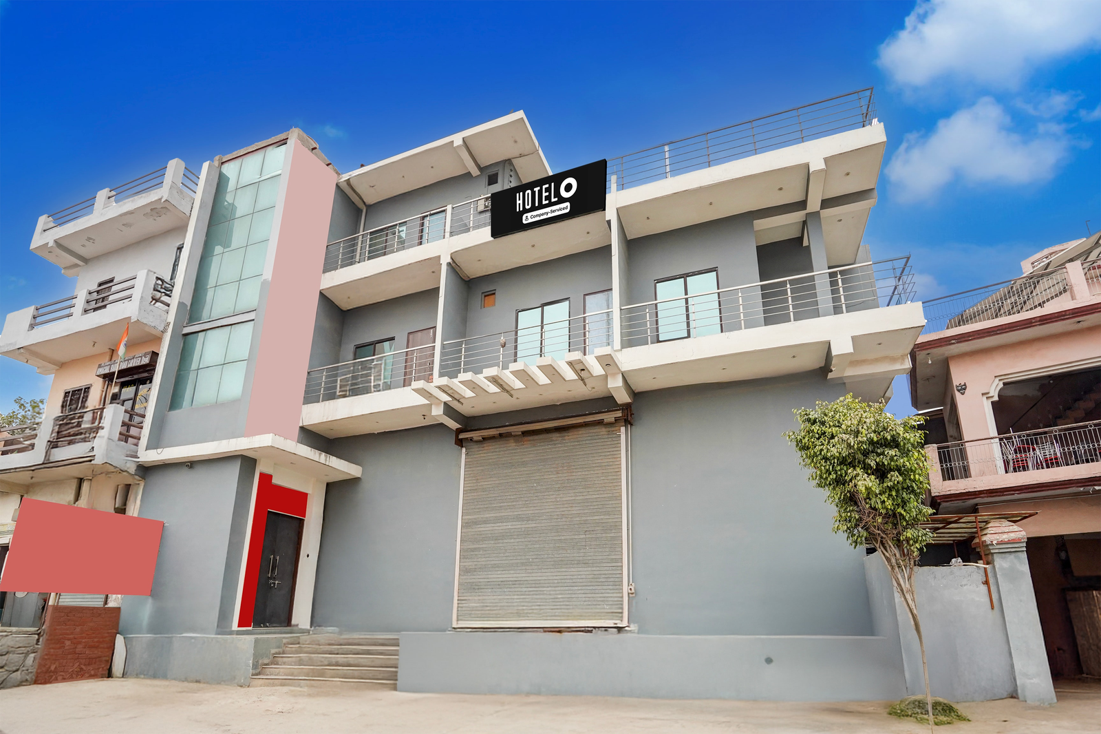 hotel o dadri railway station formerly cross town