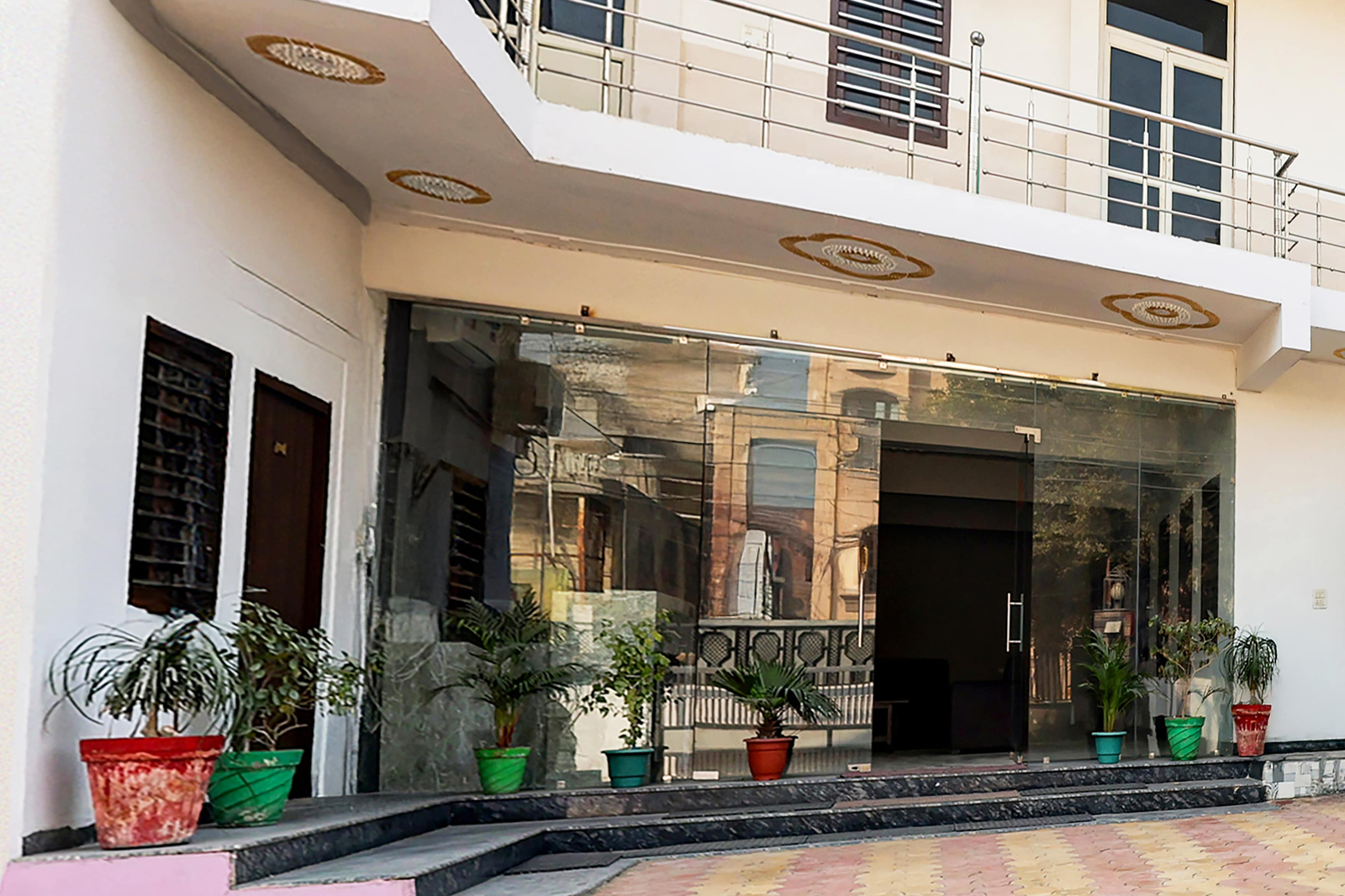 super collection o sunrakh road crossway formerly shri mukund dham