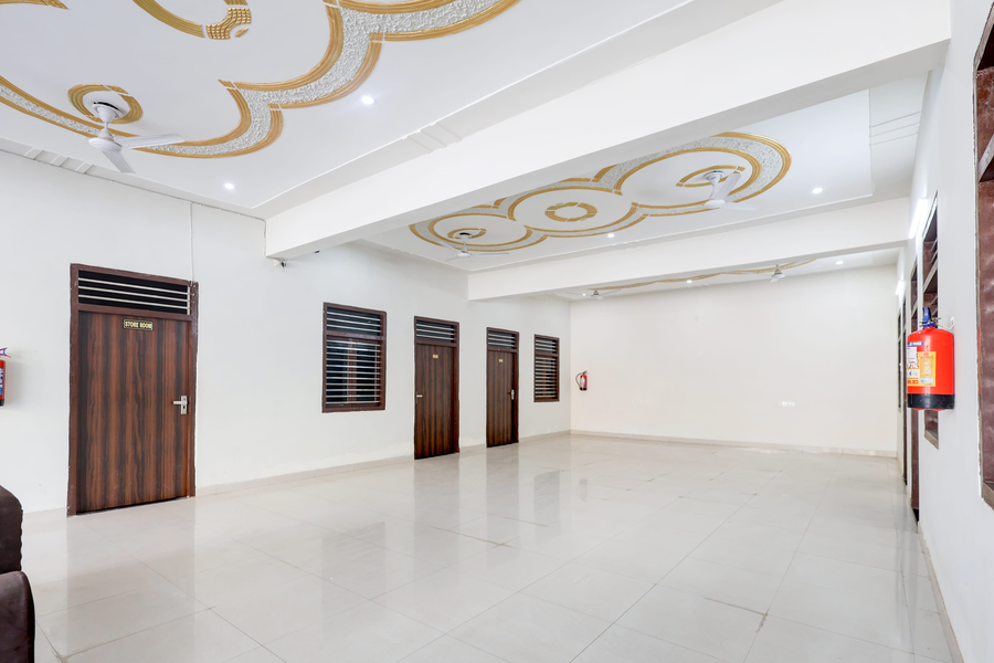 super collection o iskcon vrindavan formerly shri mukund dham