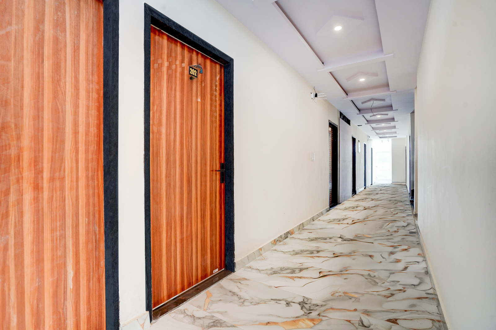 collection o radha krishna temple vrindavan formerly shri hari seva sadan