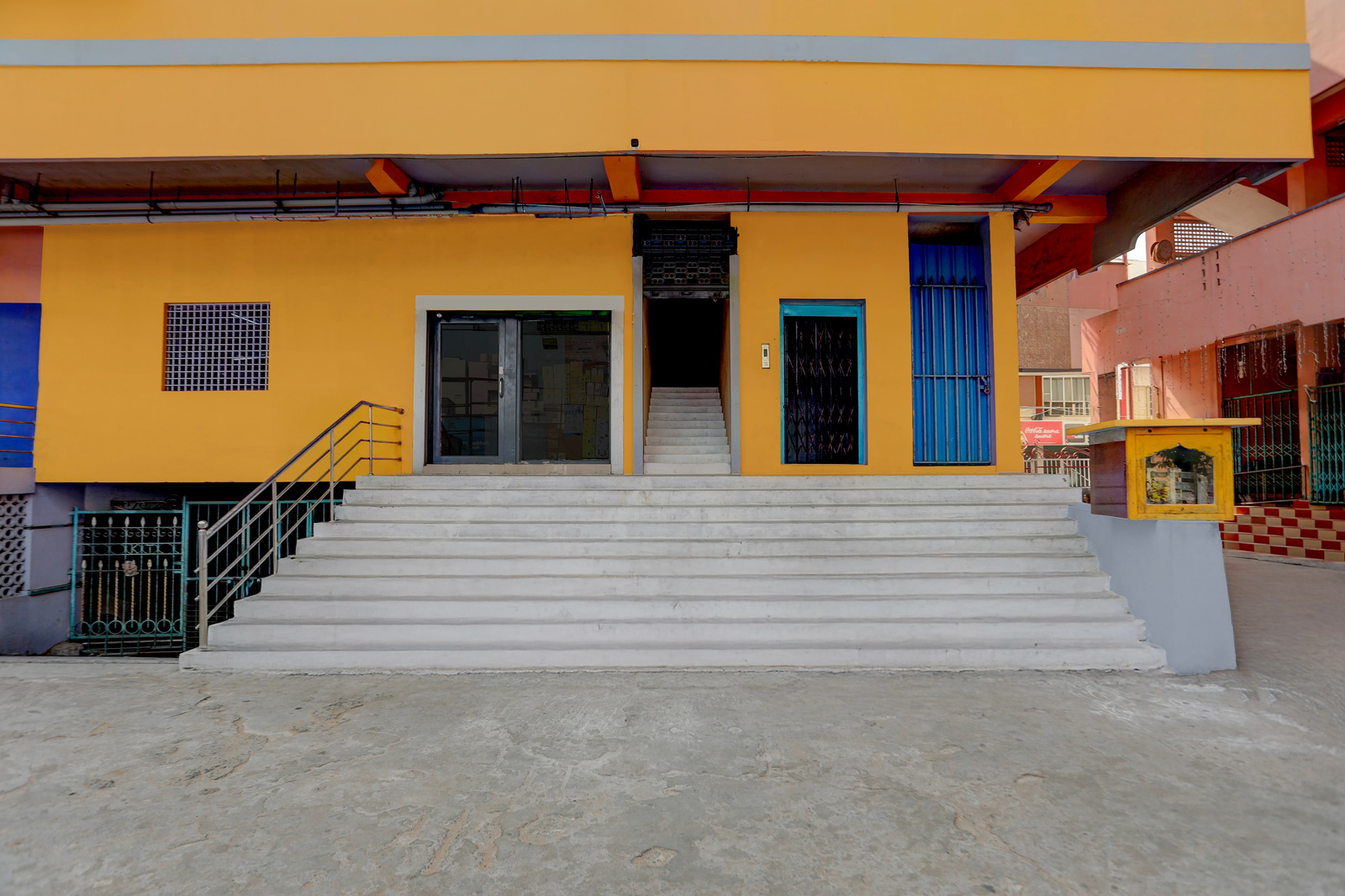 Super Hotel O Machilipatnam Railway Station Formerly Hasini Celebrations,,3 star