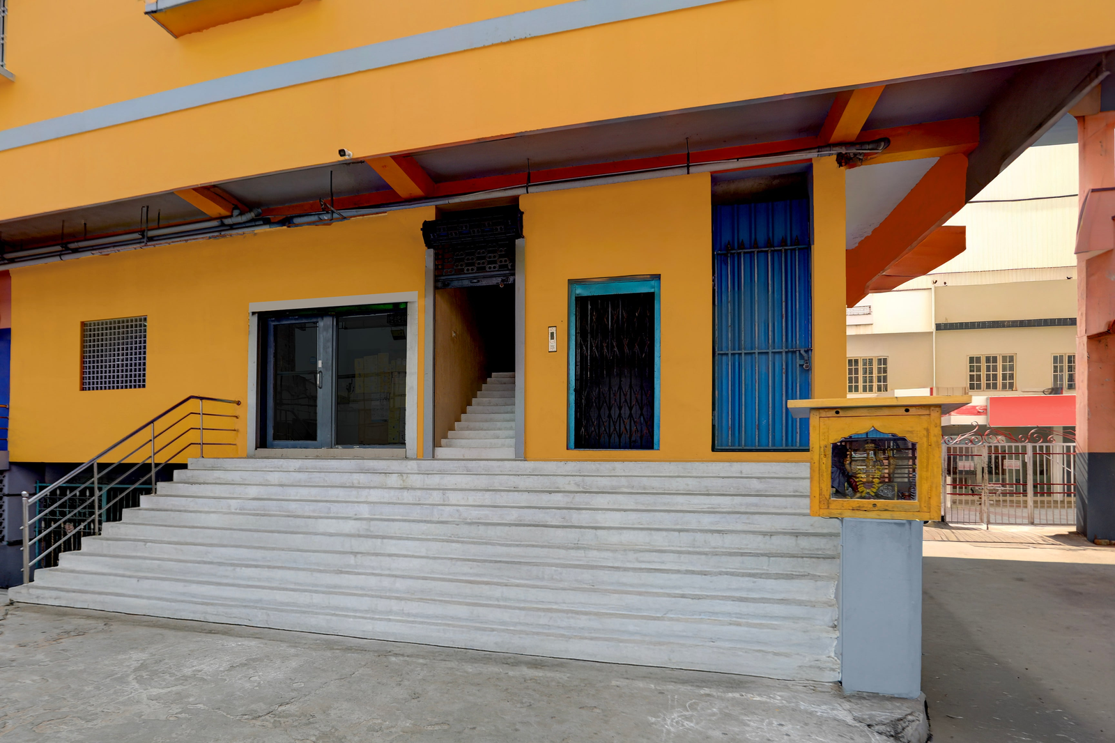 Super Hotel O Machilipatnam Railway Station Formerly Hasini Celebrations,,3 star