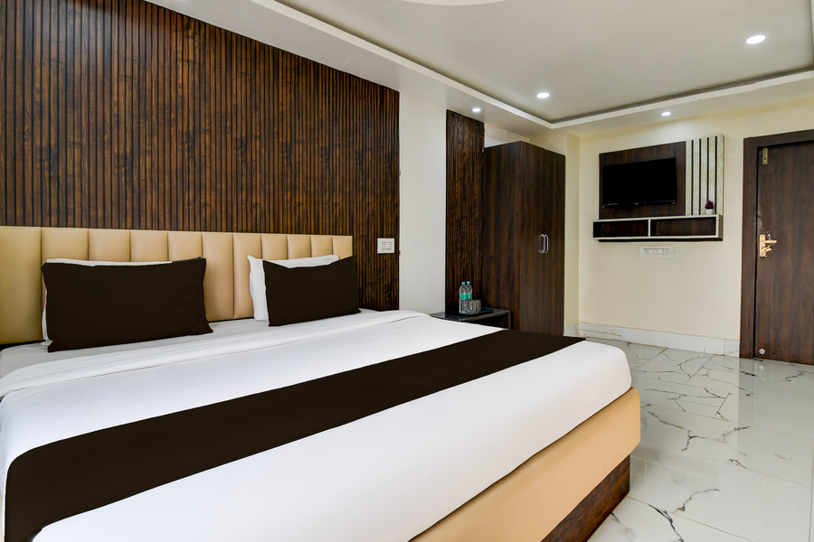 super hotel o barasat government college formerly mivaan comfort
