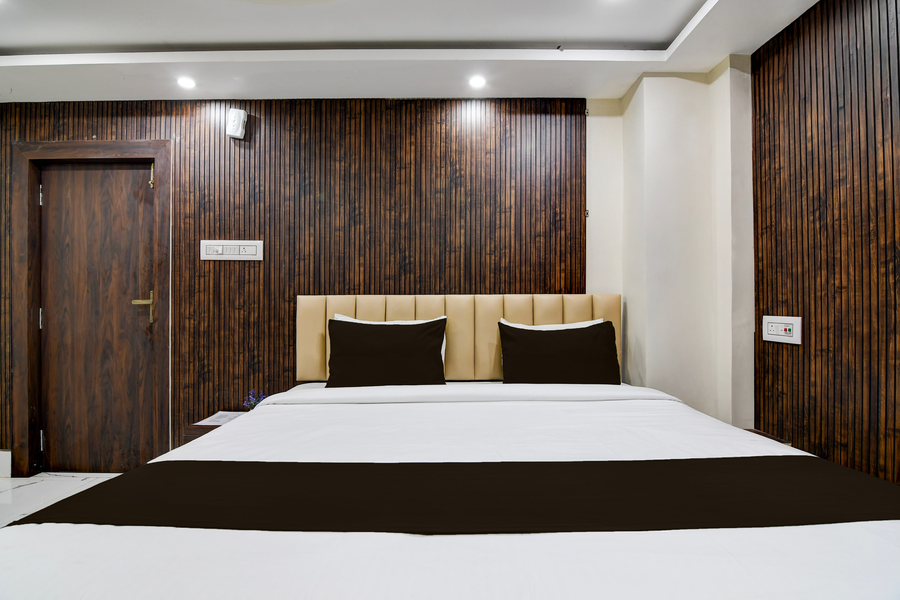 super hotel o barasat government college formerly mivaan comfort