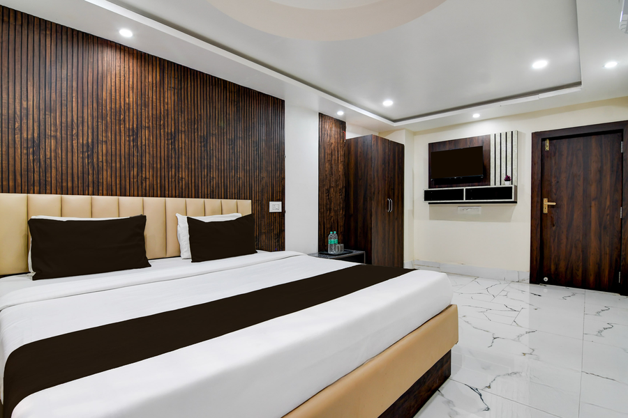super hotel o barasat government college formerly mivaan comfort
