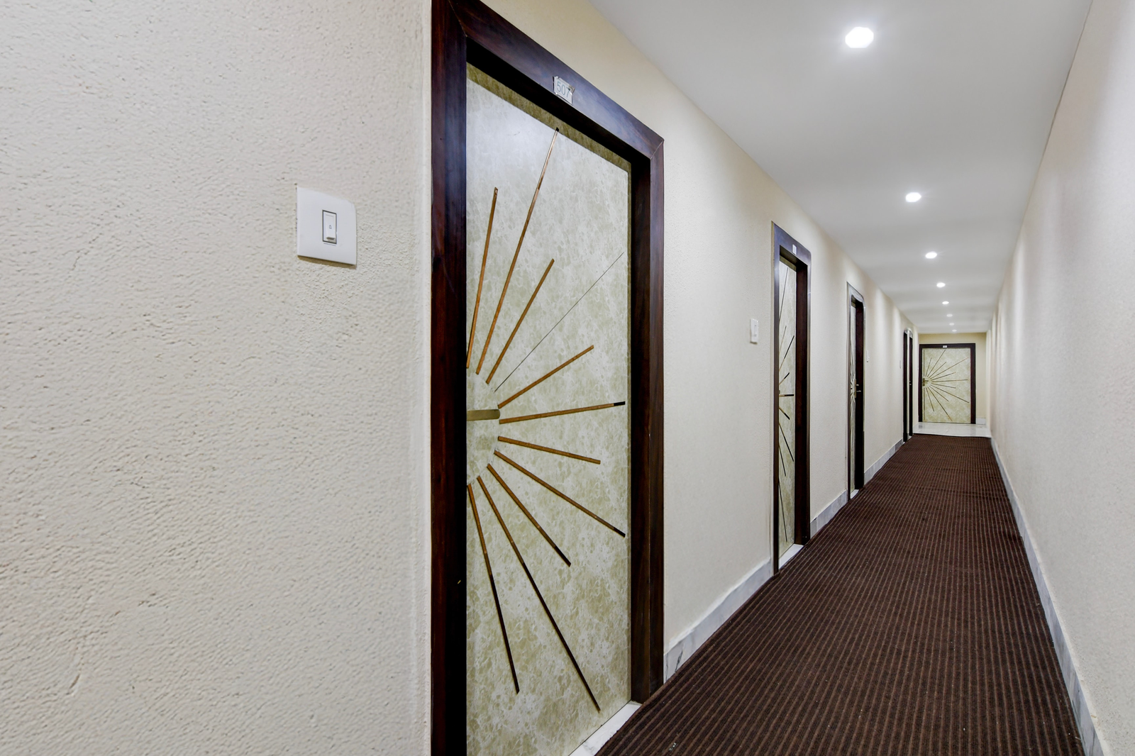 super hotel o barasat government college formerly mivaan comfort